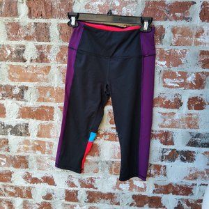 Victoria Secret sport VSX cropped leggings size xsmall